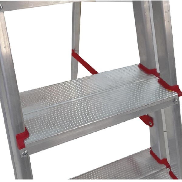 escada_de_aluminio_6_degraus_duplos_linha_pratica_1570887725_49f5_600x600.jpg Escada De Alumínio 6 Degraus Duplos Linha Prática - Imagem 4