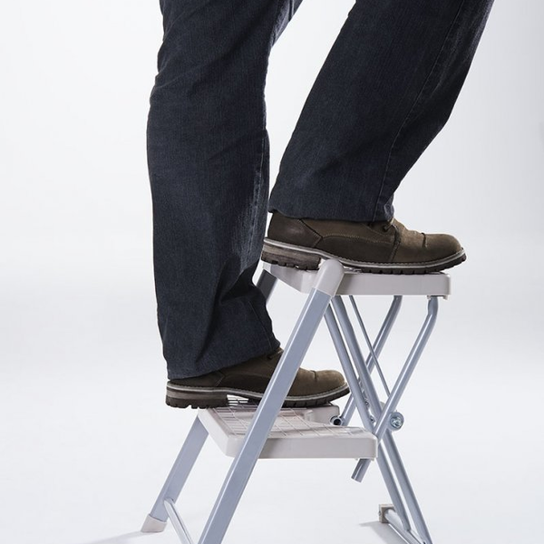 escada_dobravel_resistente_2_degraus_domestica_anodilar_aco_c_1571469408_9f4d_600x600.png Escada Dobrável Resistente 2 Degraus Doméstica Anodilar Aço Cinza - Imagem 5