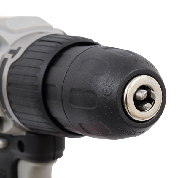 parafusadeira_furadeira_impacto_20v_bcd704c1_br_black_decker_90494922_0006_600x600.jpg Furadeira e Parafusadeira de Impacto 20V BCD704C1-BR Black+Decker - Imagem 9